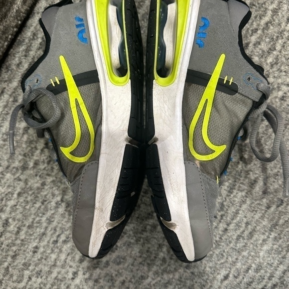 Boys Nike Air Max, size 4.5US - Picture 7 of 8